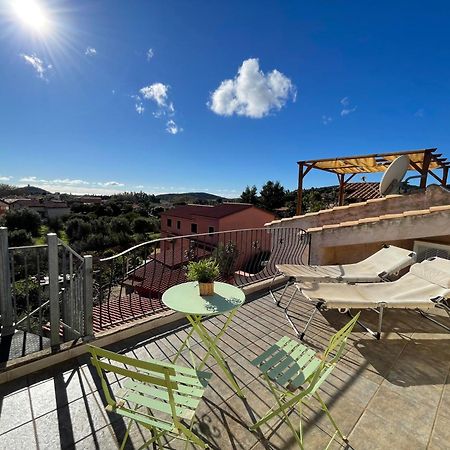 Casa Delle Farfalle Chia Extérieur photo