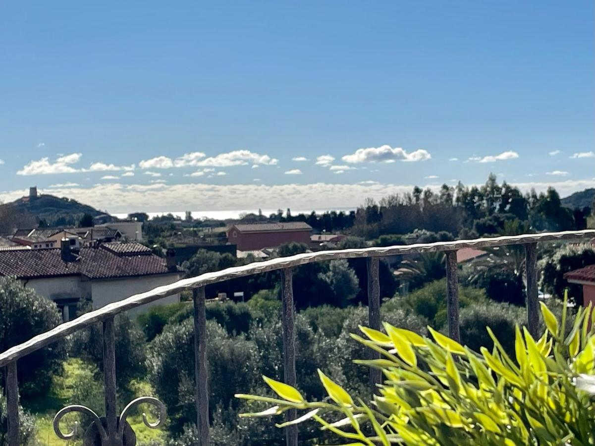 Casa Delle Farfalle Chia Extérieur photo