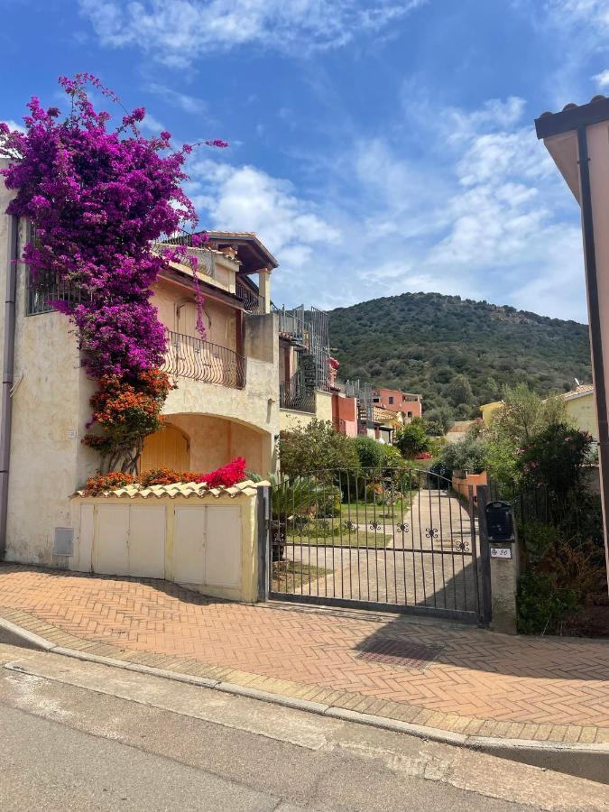 Casa Delle Farfalle Chia Extérieur photo