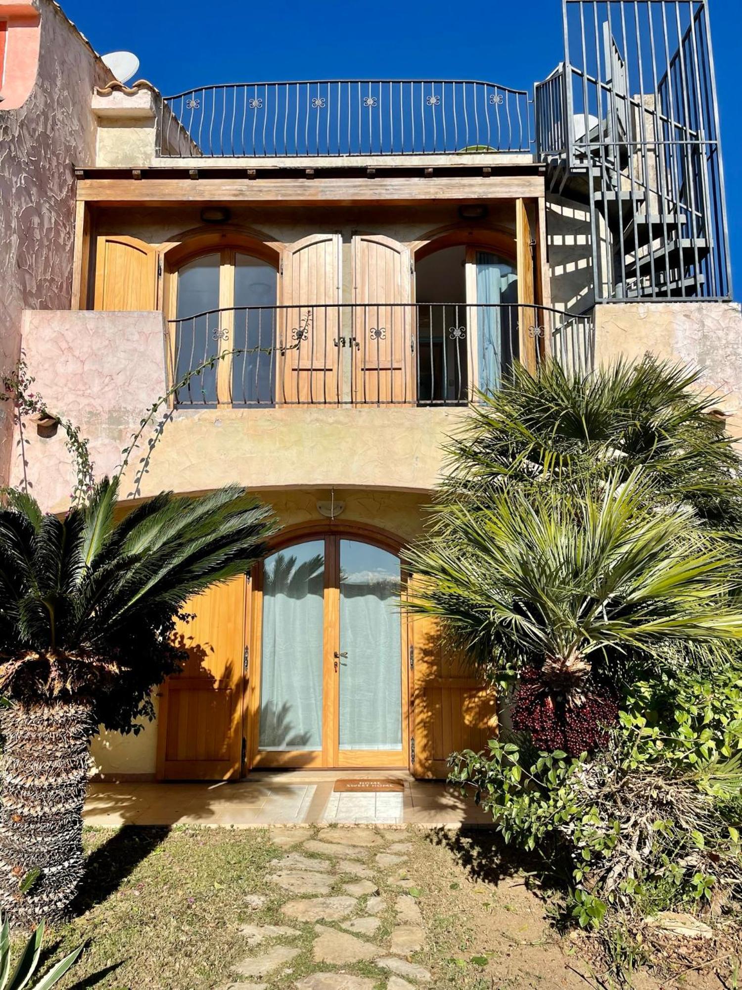 Casa Delle Farfalle Chia Extérieur photo